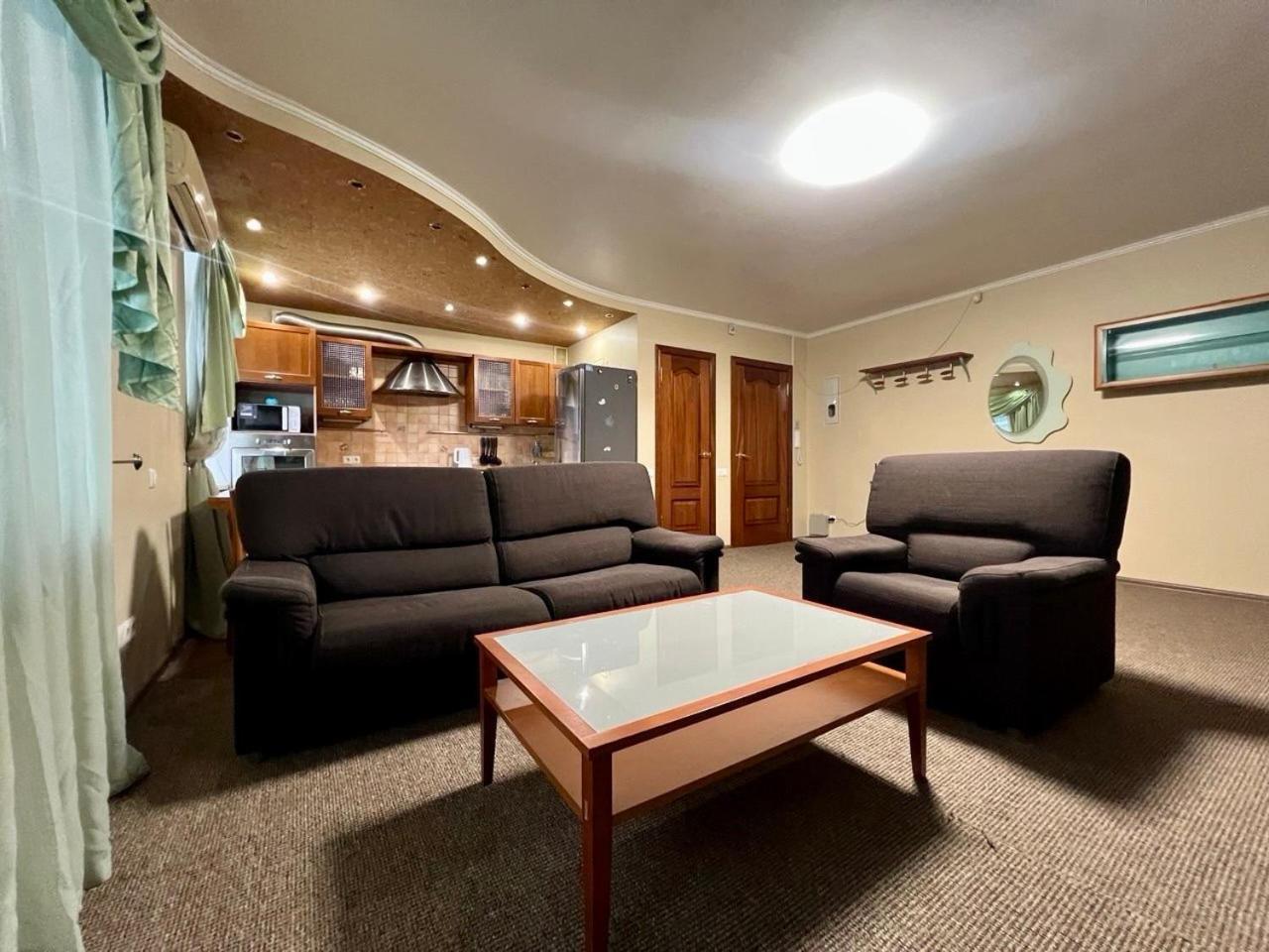 Apartment In The Center Of Kiev Bagian luar foto