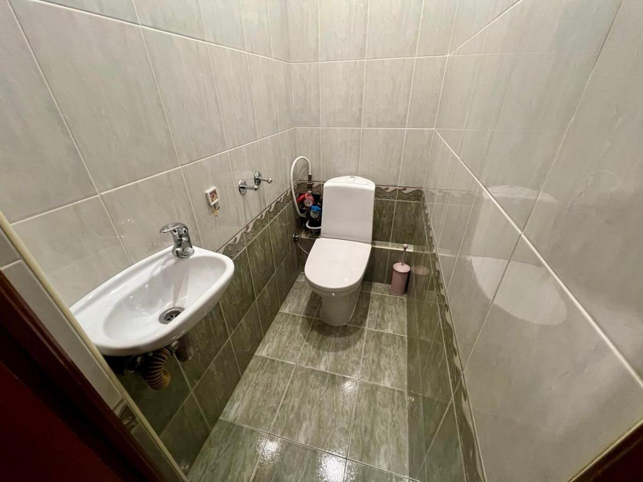 Apartment In The Center Of Kiev Bagian luar foto
