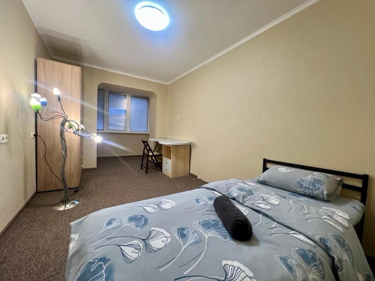 Apartment In The Center Of Kiev Bagian luar foto