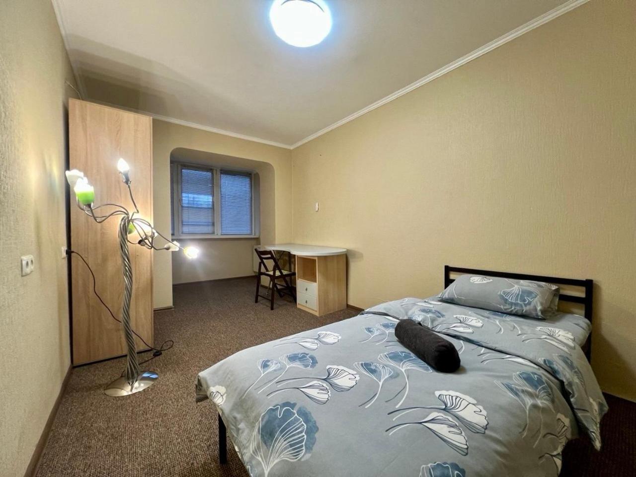 Apartment In The Center Of Kiev Bagian luar foto